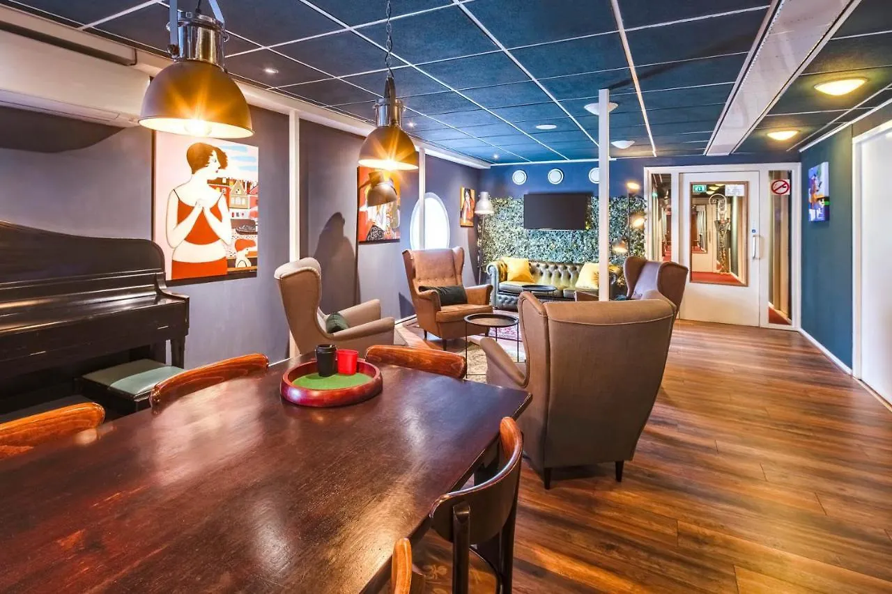 H2OTEL Rotterdam Hotel