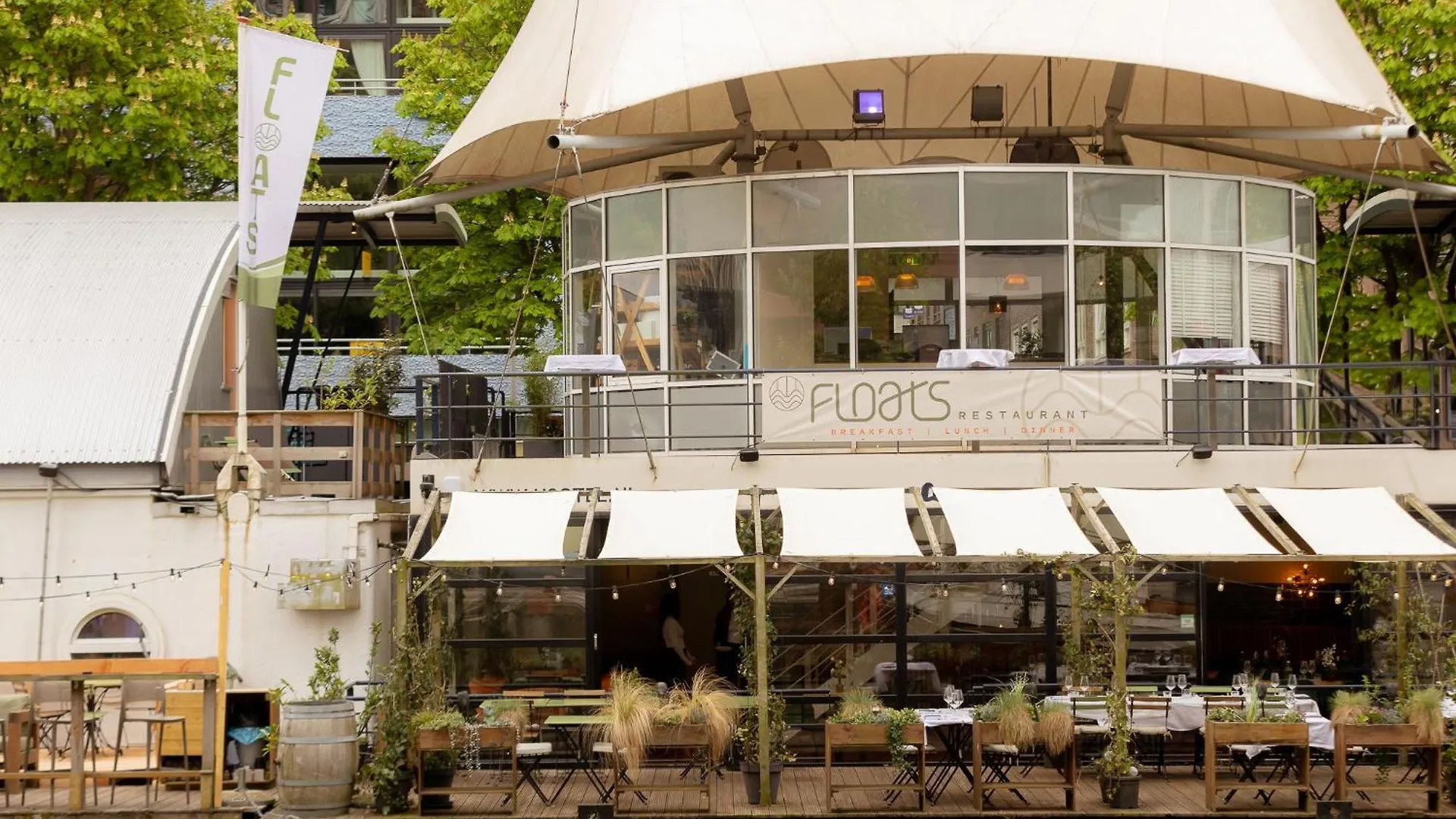 Floats By H2Otel Ρότερνταμ Ξενοδοχείο