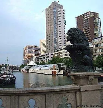 H2OTEL Rotterdam Hotel