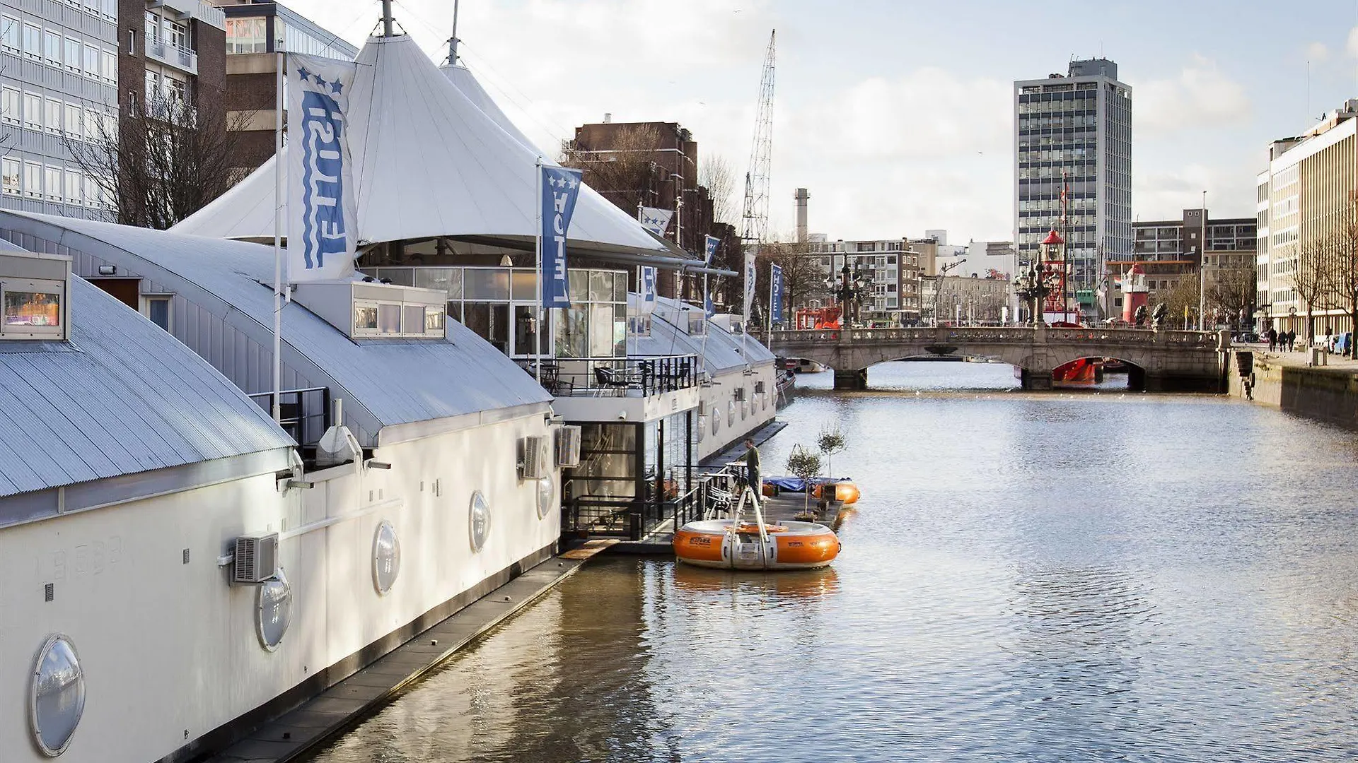 H2OTEL Rotterdam 3*,  Nederland