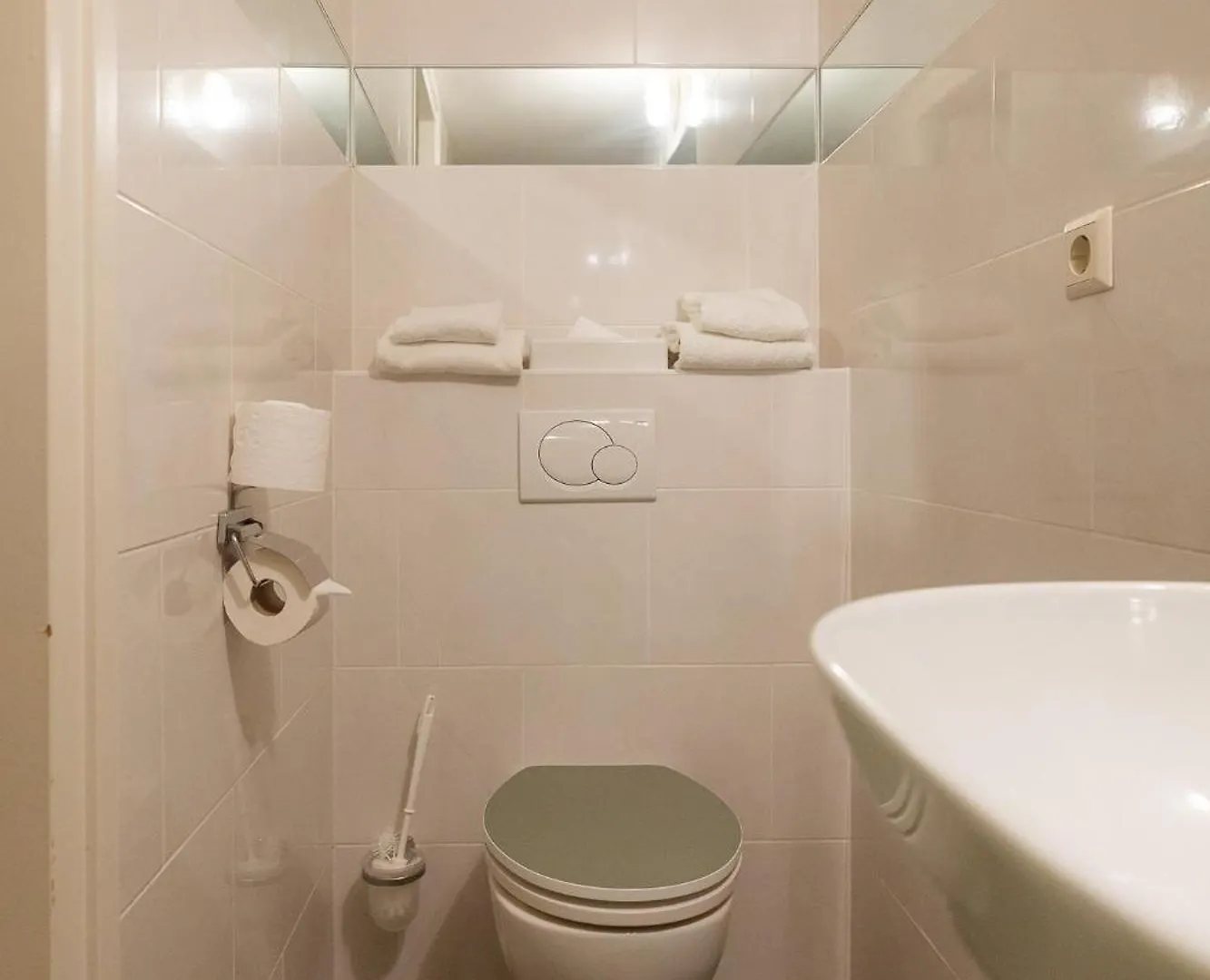 Hotel Floats By H2Otel Rotterdam