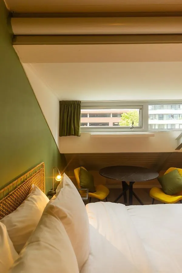 Hotel FLOATS by H2OTEL Rotterdam